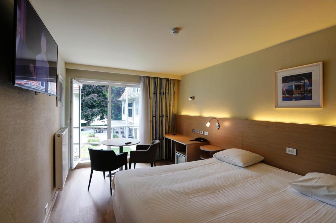 Auberge Du Vieux Cedre, Enghien-Belgique Ngoại thất bức ảnh