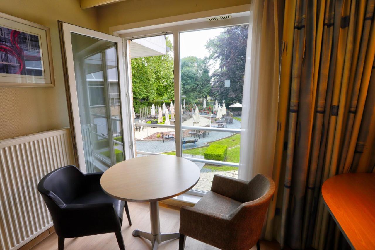 Auberge Du Vieux Cedre, Enghien-Belgique Ngoại thất bức ảnh